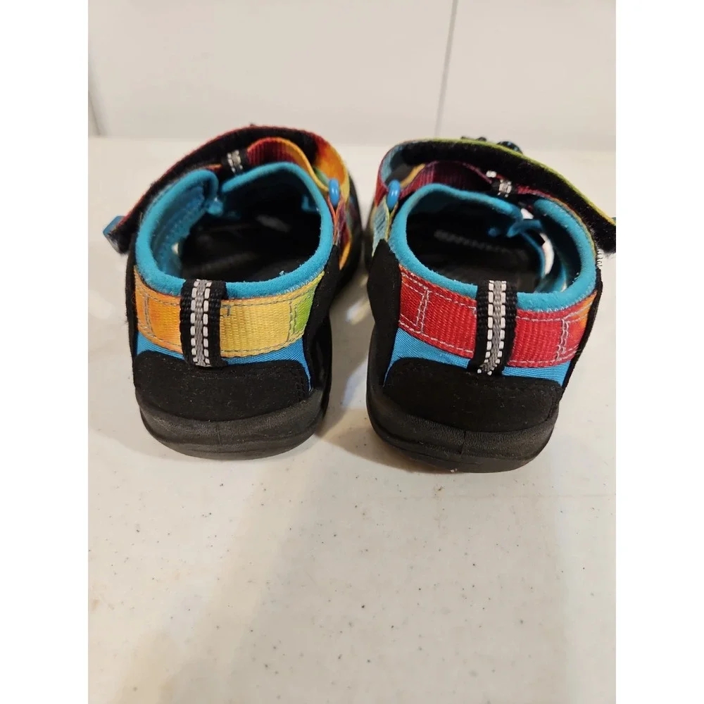 KEEN Newport H2 Tie Dye Rainbow Sandals for Kids Size 11 Washable Sandals